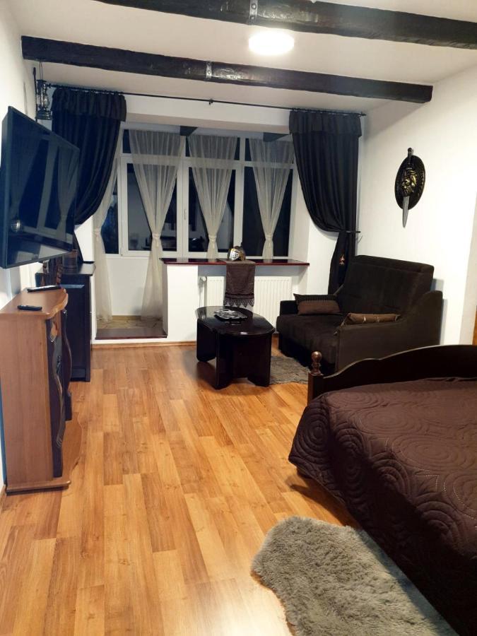 Apartament Medieval Предял Екстер'єр фото
