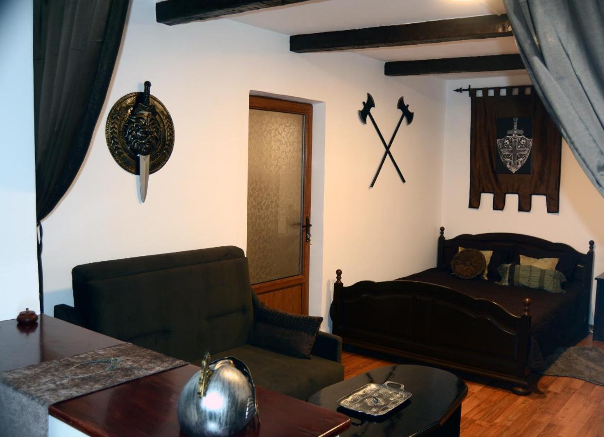 Apartament Medieval Предял Екстер'єр фото