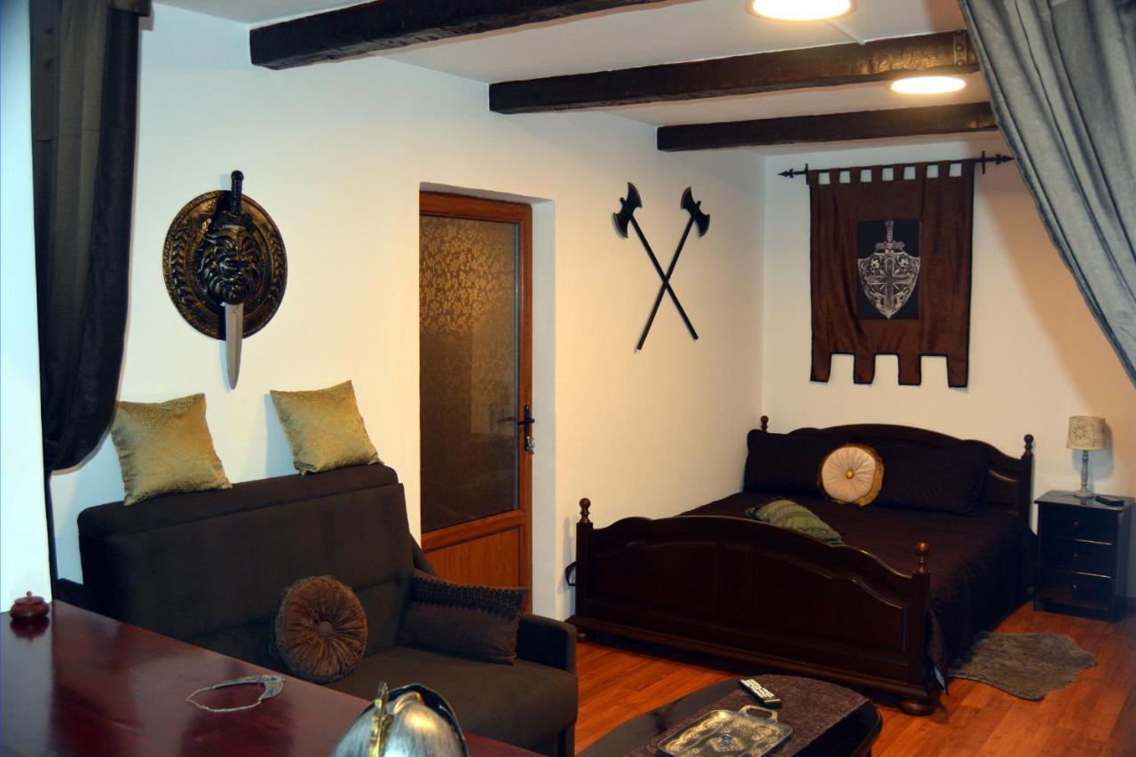 Apartament Medieval Предял Екстер'єр фото